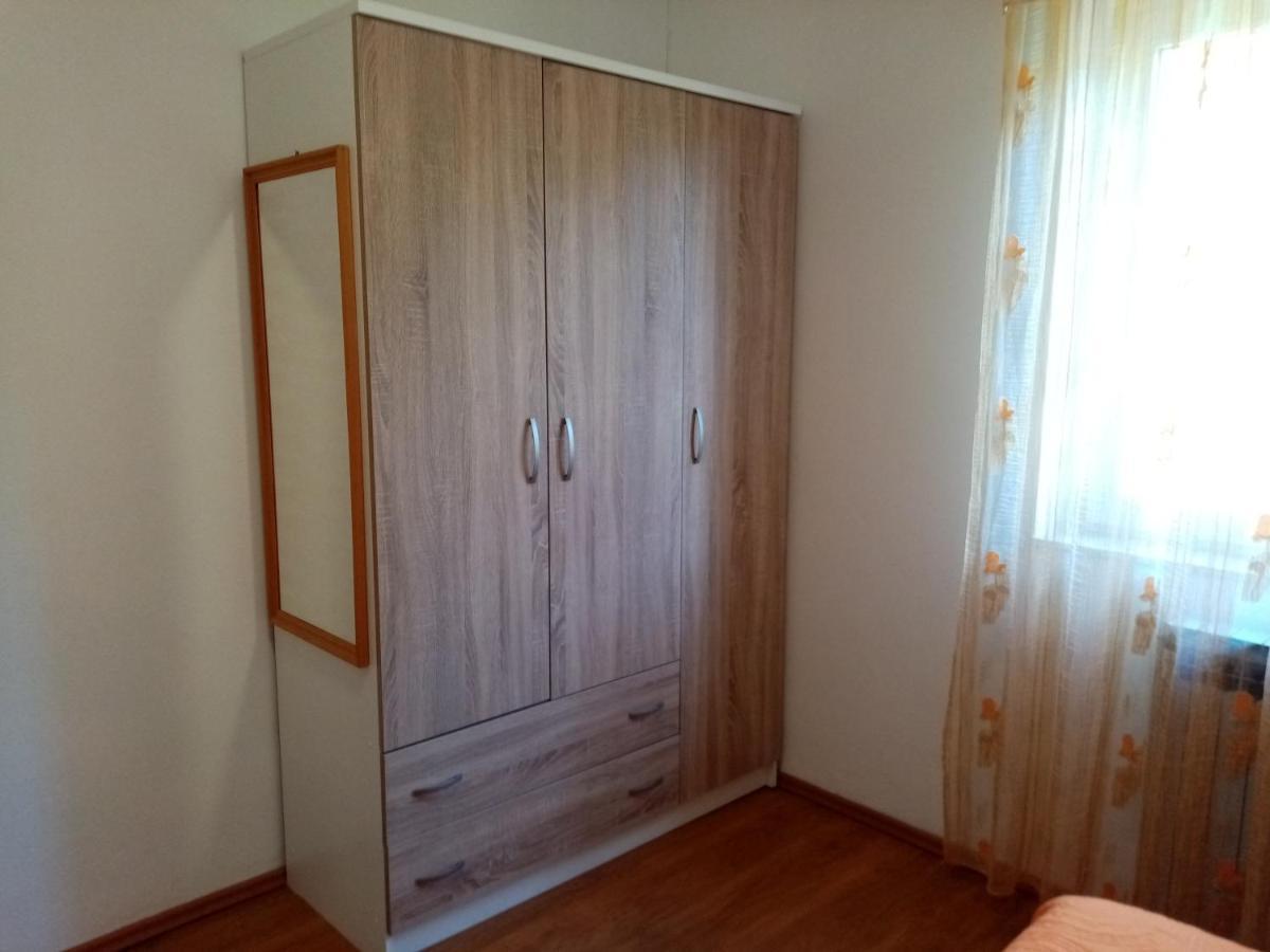 Apartman Violeta Ловран Экстерьер фото